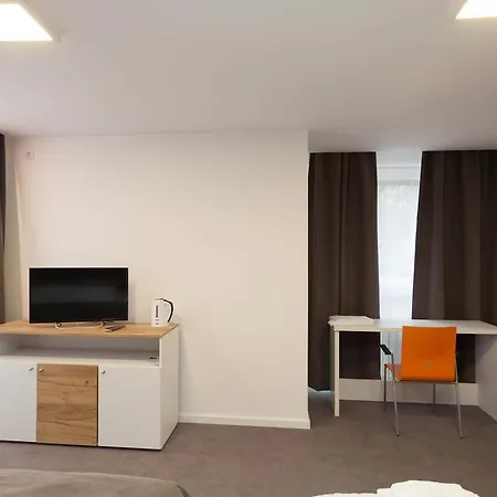 Chess Apartman *